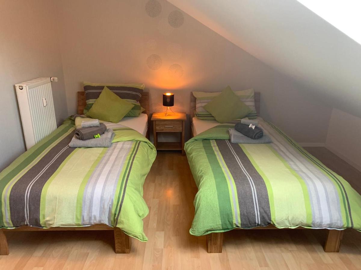 Fewo Hoheeifel, 1 Haus Mit 2 Apartments 5 Schlafzimmer In Kelberg Naehe Nuerburgring エクステリア 写真